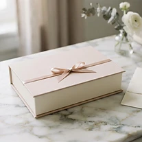La Reine — Boxed Card Set (10)